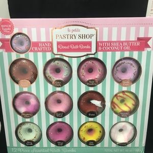 La Petite Pastry Shop Donut Bath Bombs